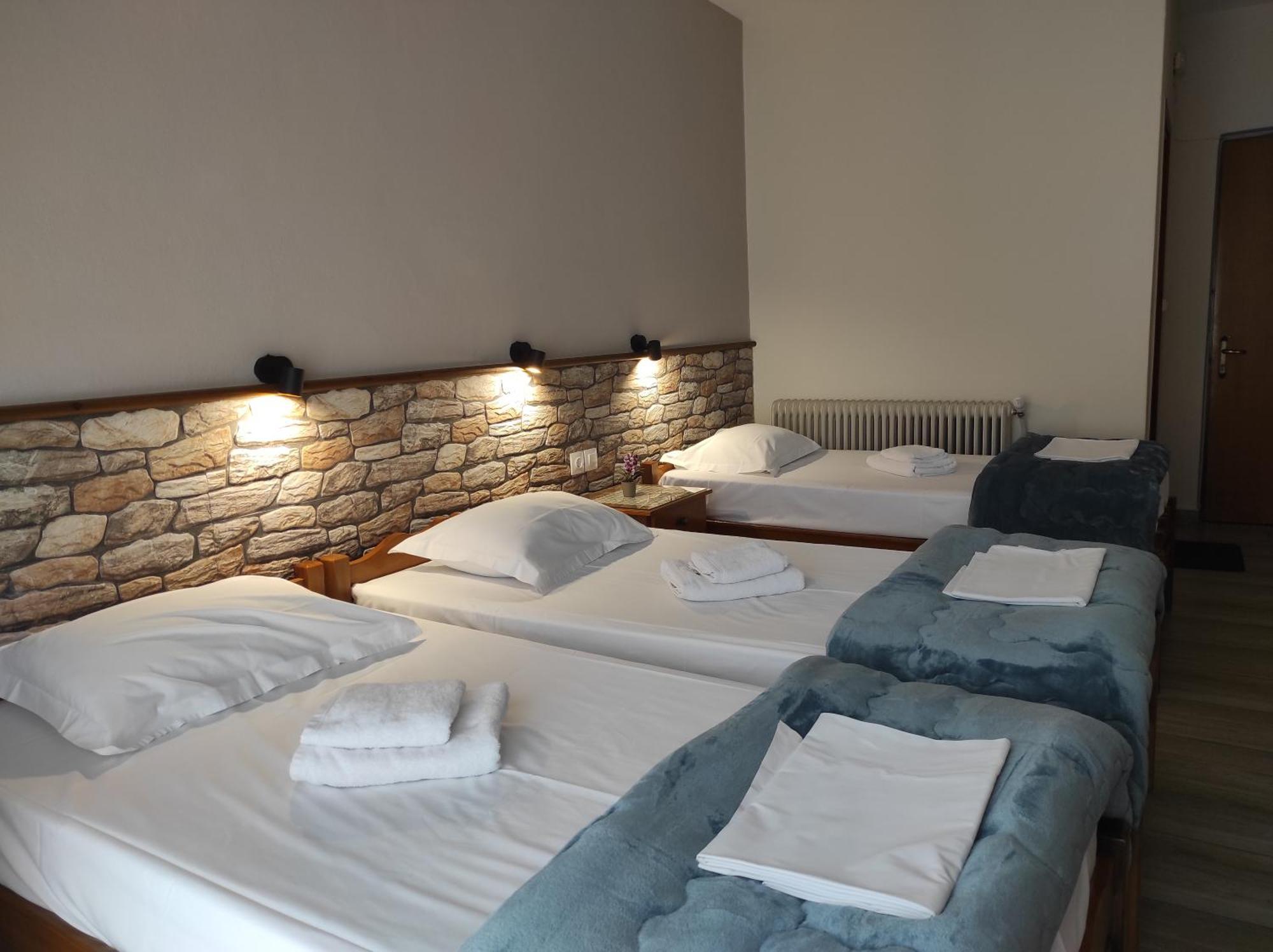 Ενοικιαζόμενα Δωμάτια Ενιπεύς- Rooms Enipeas Litochoro Exterior photo